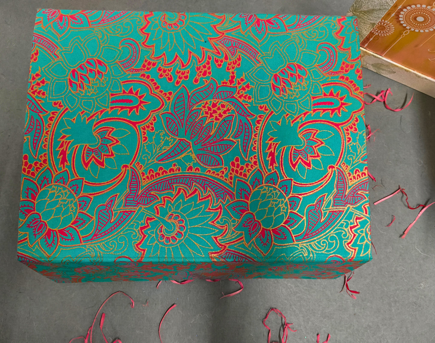 Magnetic Rigid Hamper Box(26*20*9 cm)