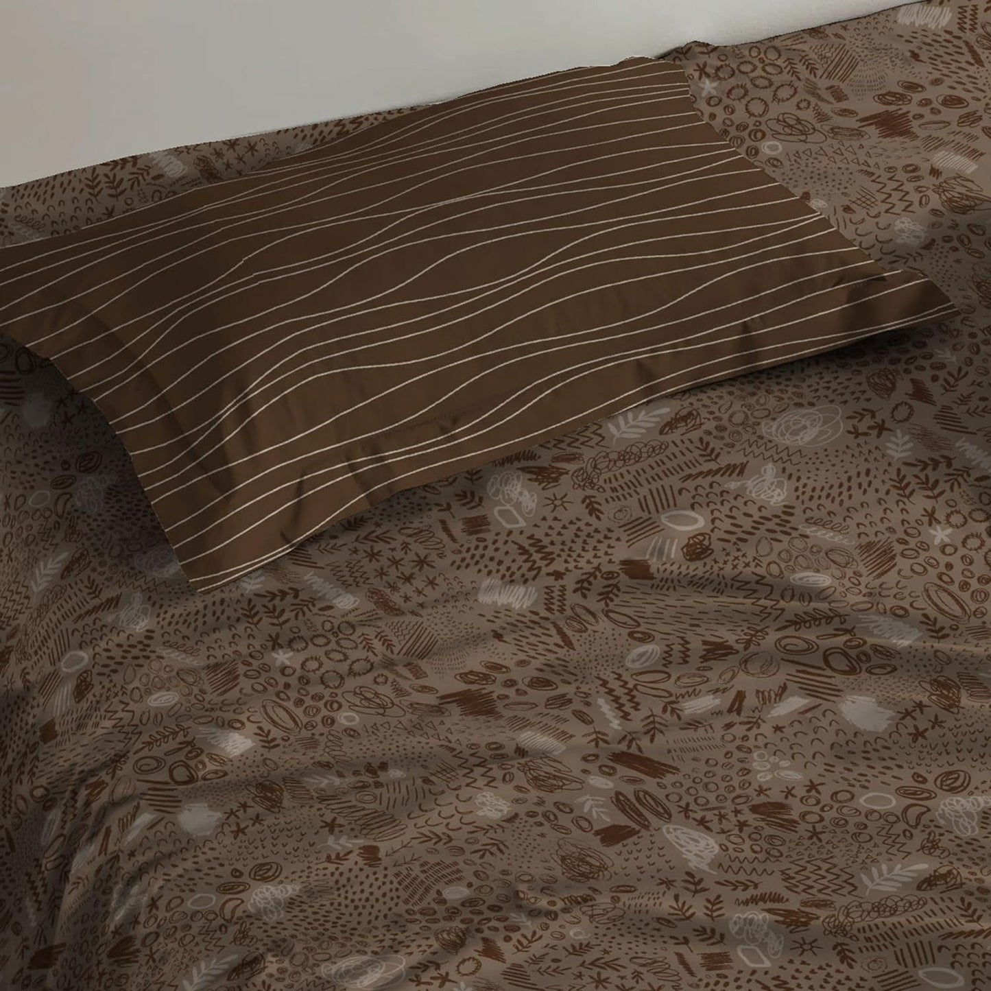 Trident Dusk & Down SKETCHOMANIA BROWN 144 TC Cotton Double Bed Bedsheet With 2 Pillow Covers