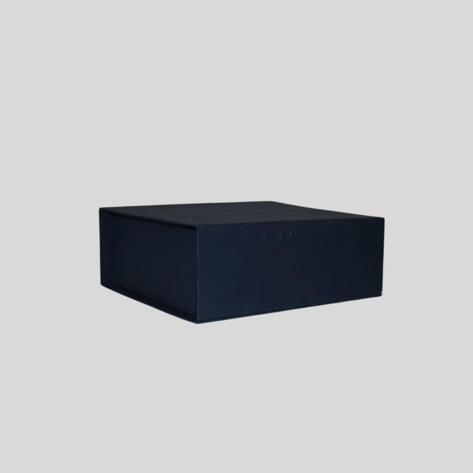 Solid Color Rigid Magnetic Box